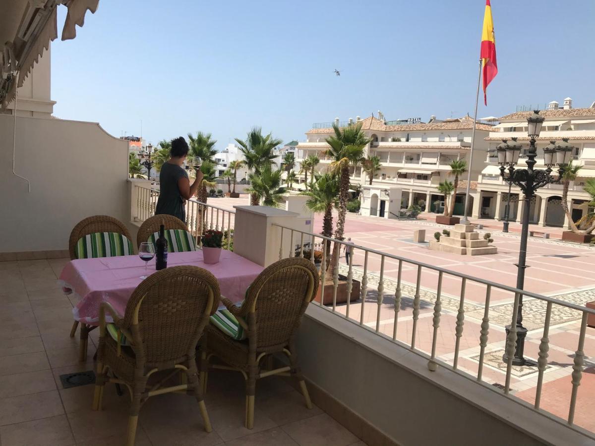 Apartamento Plaza Espana Нерха Екстер'єр фото